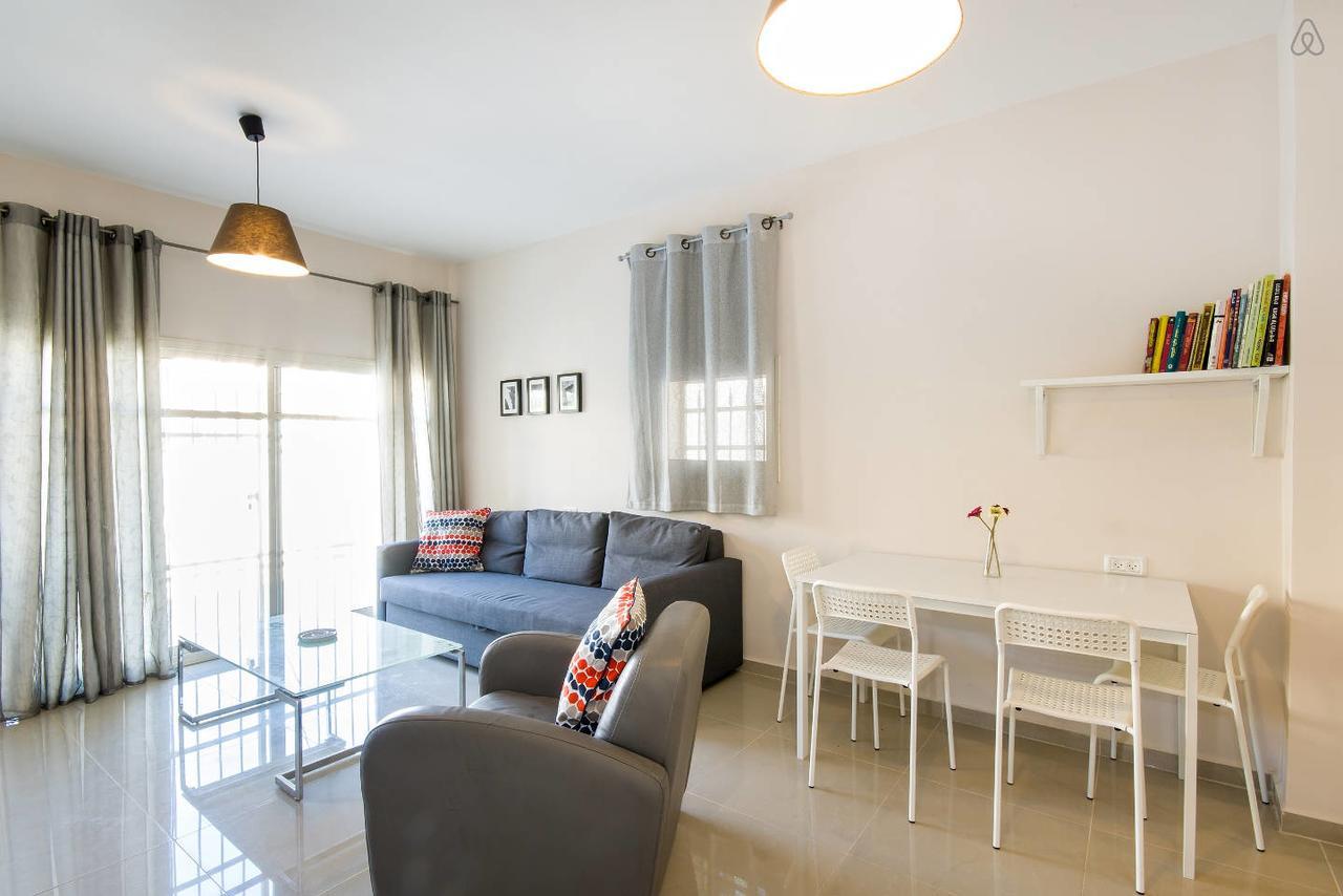 Casa De Aharon Apartments Хайфа Екстериор снимка