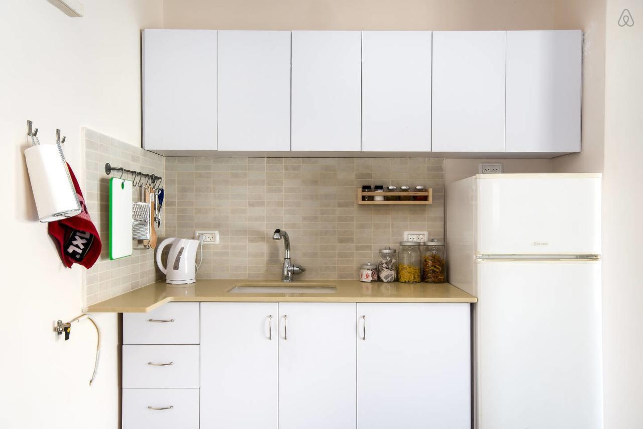 Casa De Aharon Apartments Хайфа Екстериор снимка
