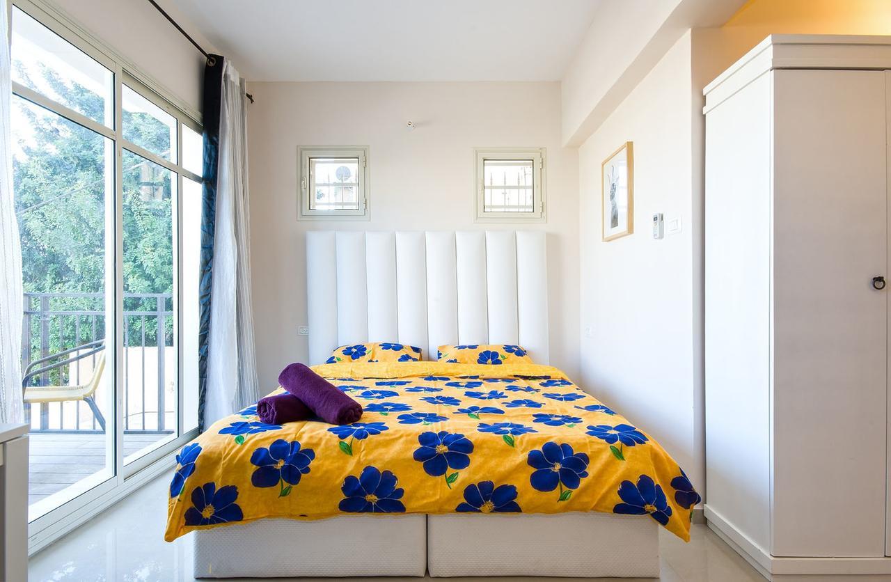 Casa De Aharon Apartments Хайфа Екстериор снимка