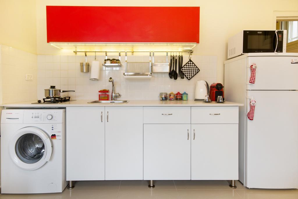 Casa De Aharon Apartments Хайфа Екстериор снимка