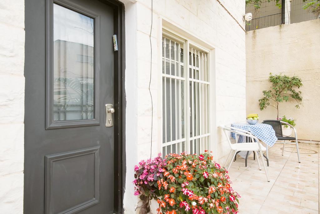 Casa De Aharon Apartments Хайфа Екстериор снимка