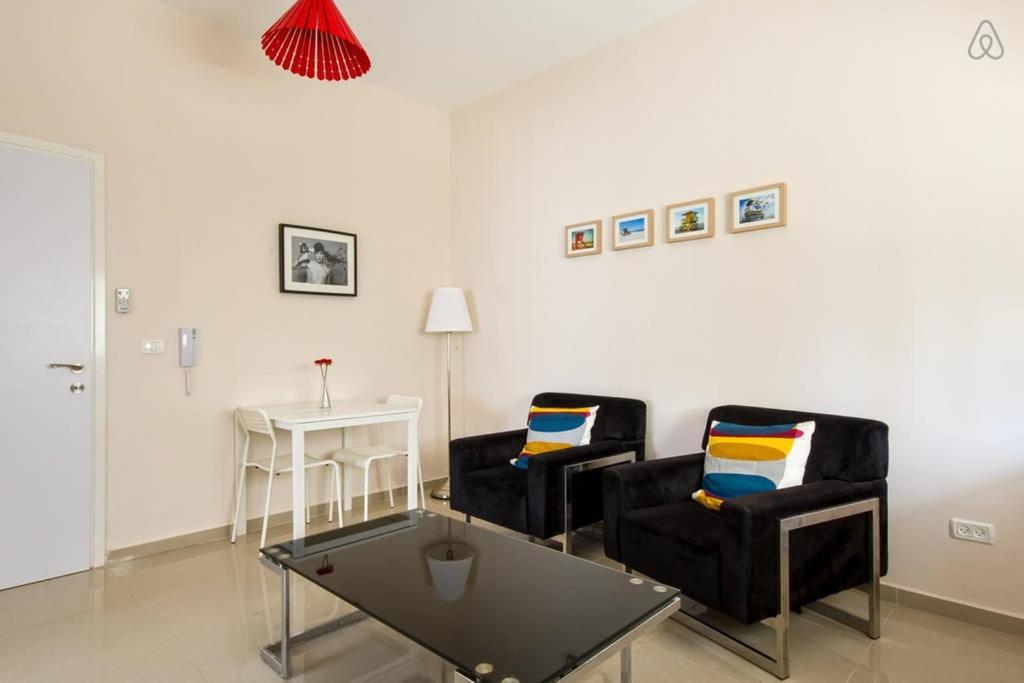 Casa De Aharon Apartments Хайфа Екстериор снимка
