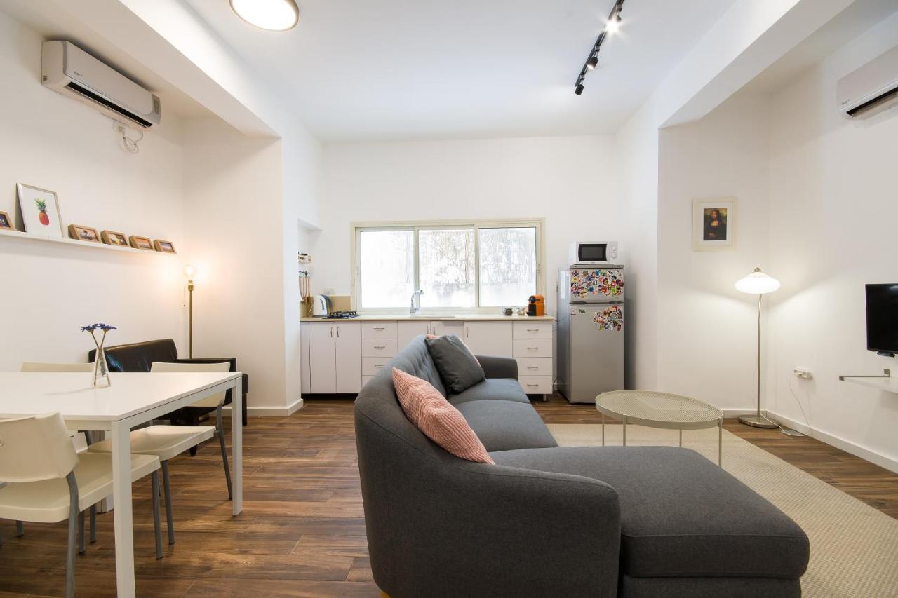 Casa De Aharon Apartments Хайфа Екстериор снимка