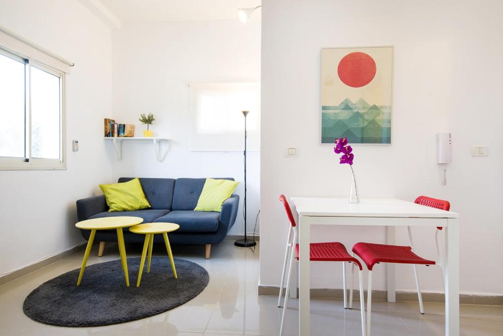 Casa De Aharon Apartments Хайфа Екстериор снимка